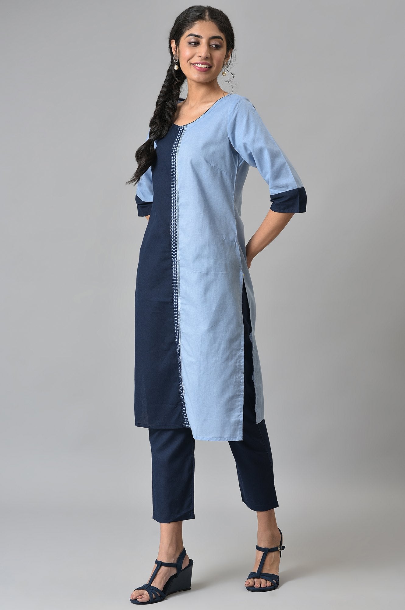 Blue Colour Block kurta With Trousers