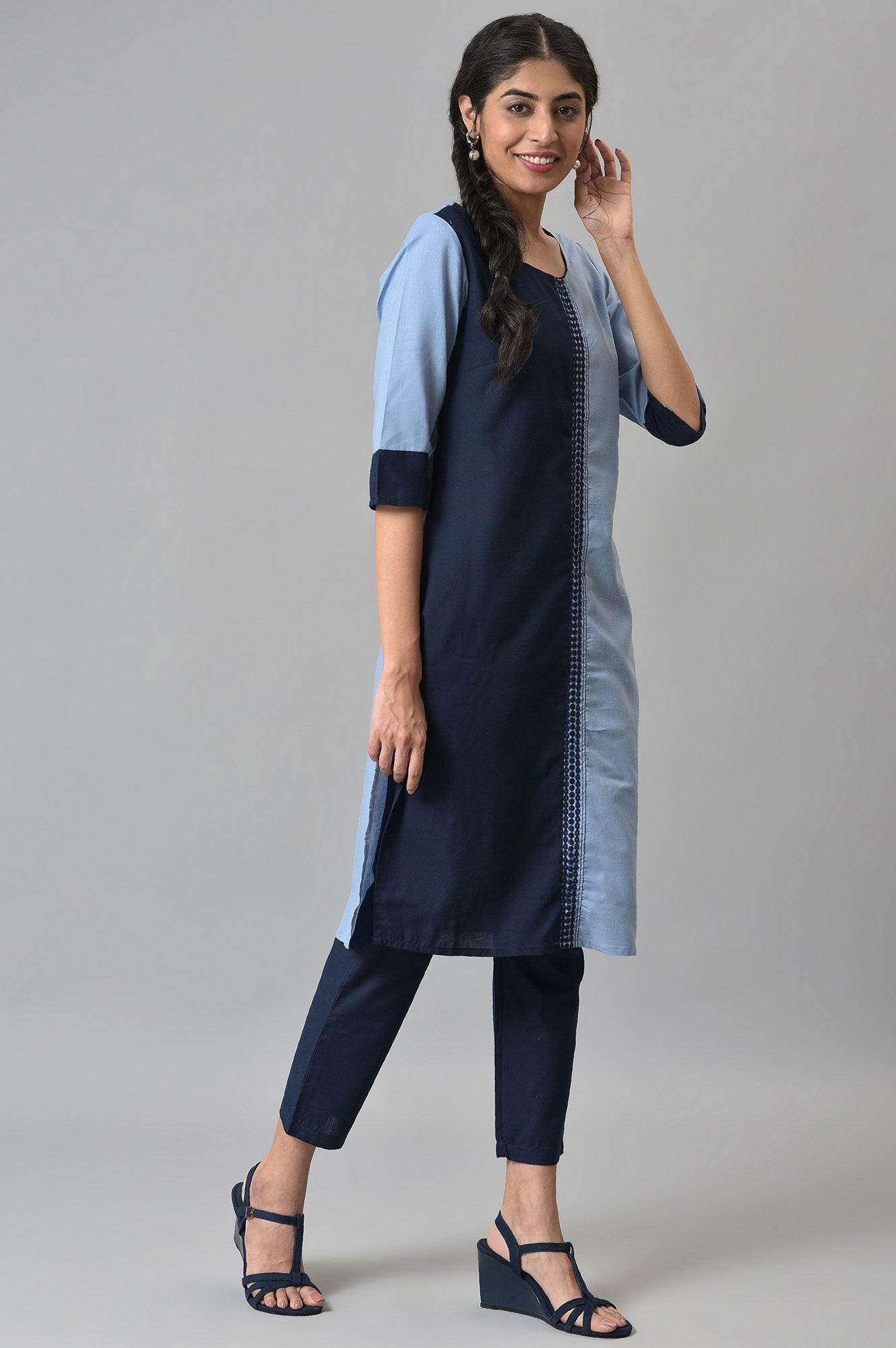 Blue Colour Block kurta With Trousers