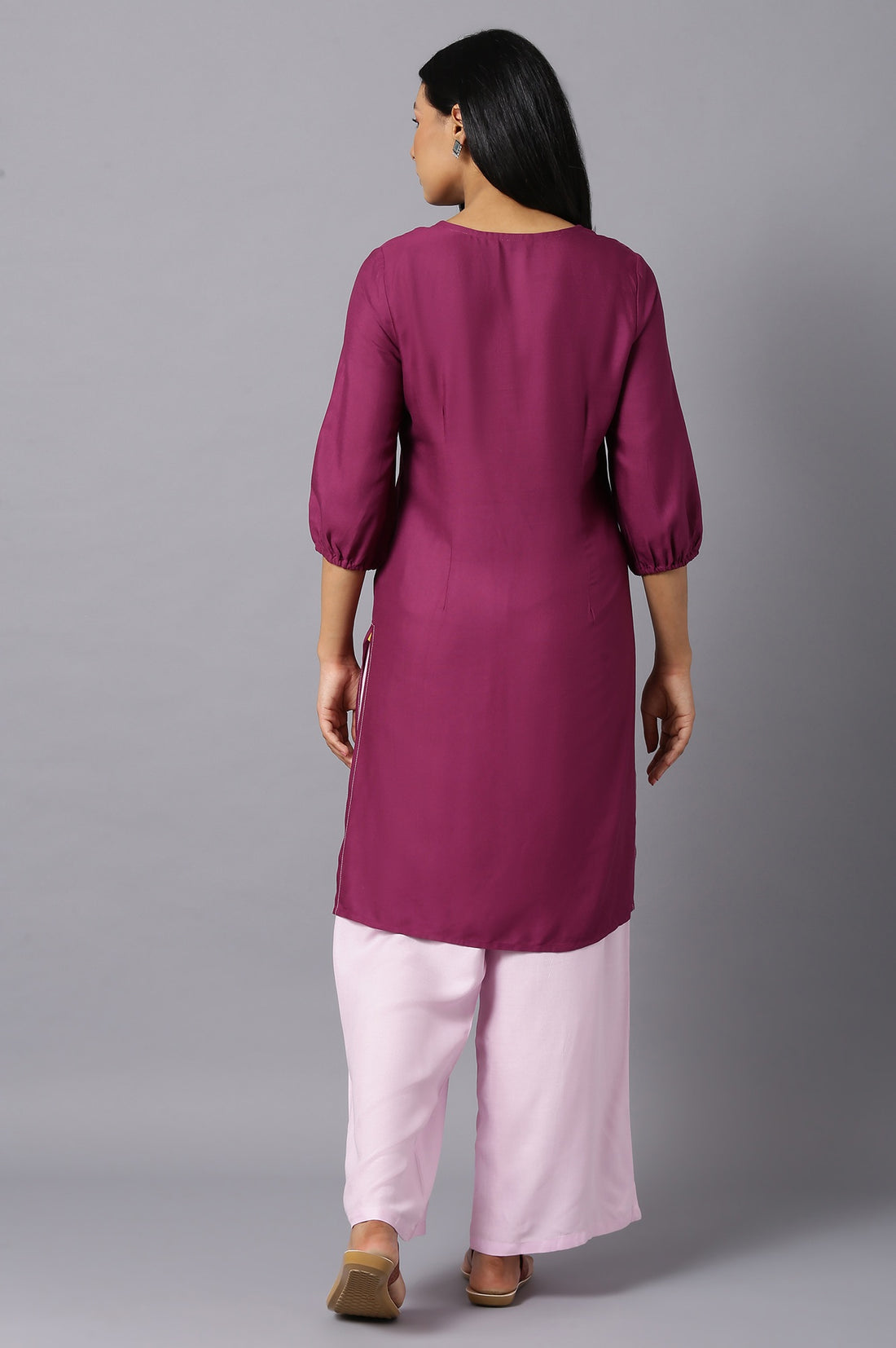 Aure Collection By Aurelia Purple V-Neck kurta With Pink Palazzo
