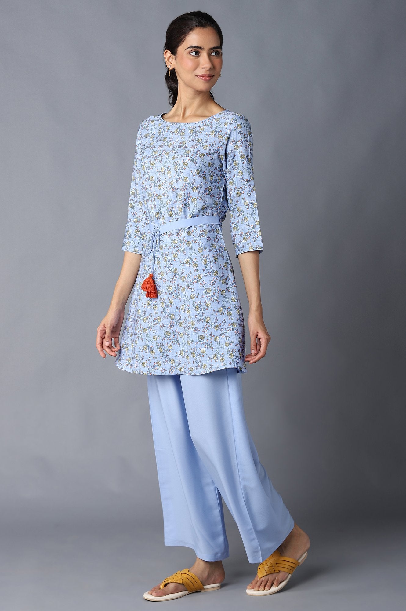 Aure Collection By Aurelia Blue Floral Print kurta And Palazzo