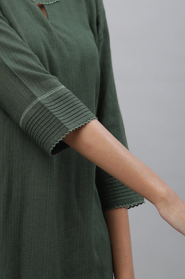 Green Solid Lace Trim Straight Rayon Kurta