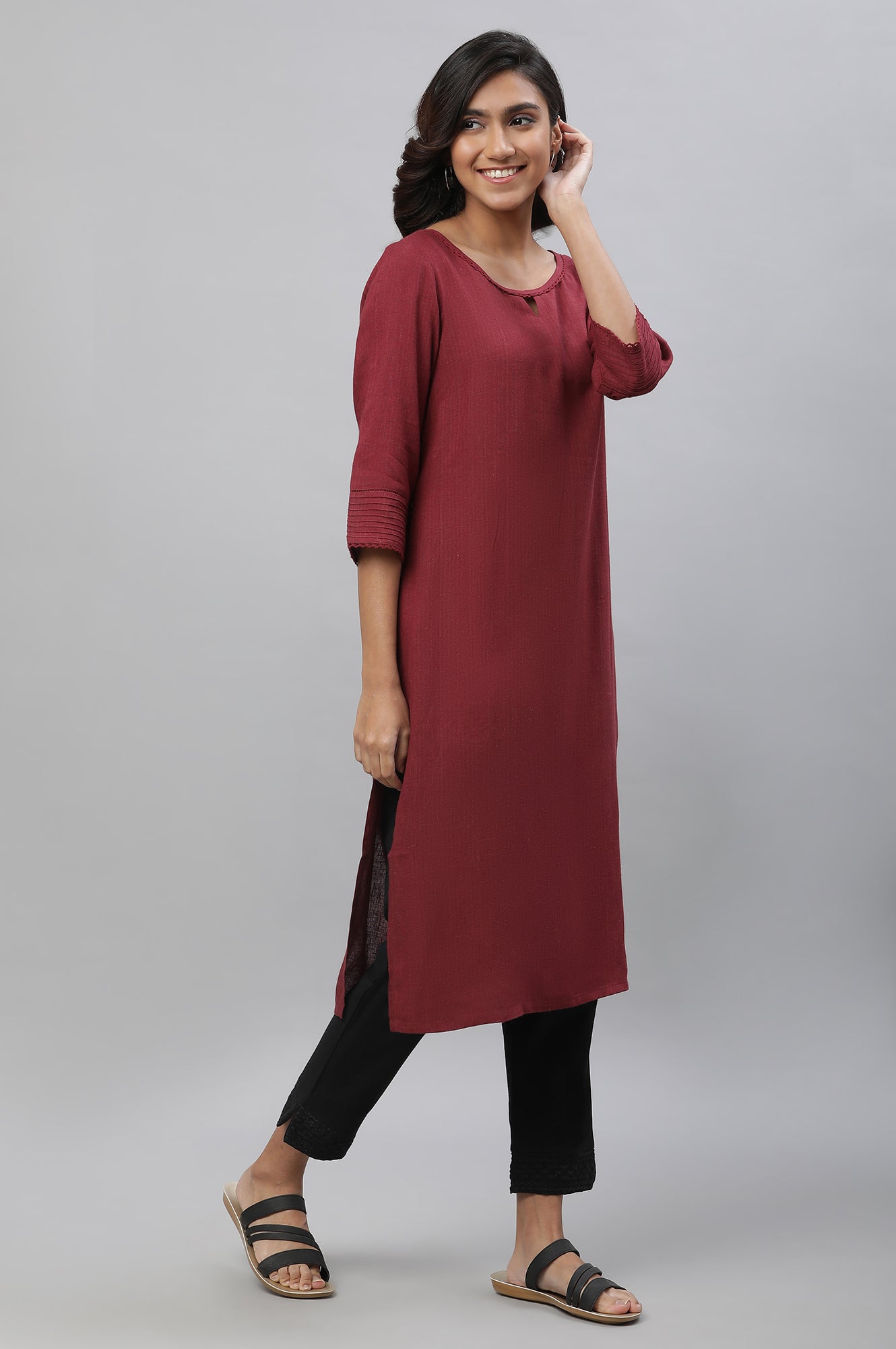 Maroon Yarn Dyed Straight Kurta