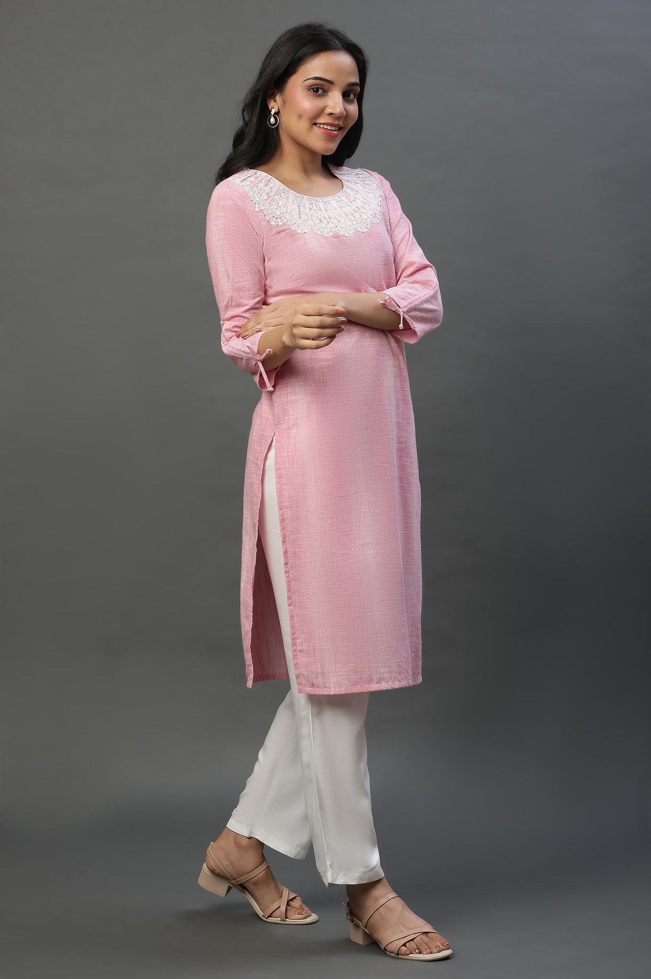 Pink Yarn Dyed Cotton Embroidered Kurta