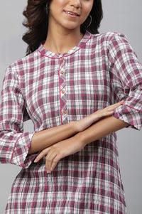 White &amp; Magenta Check Printed Casual Kurta