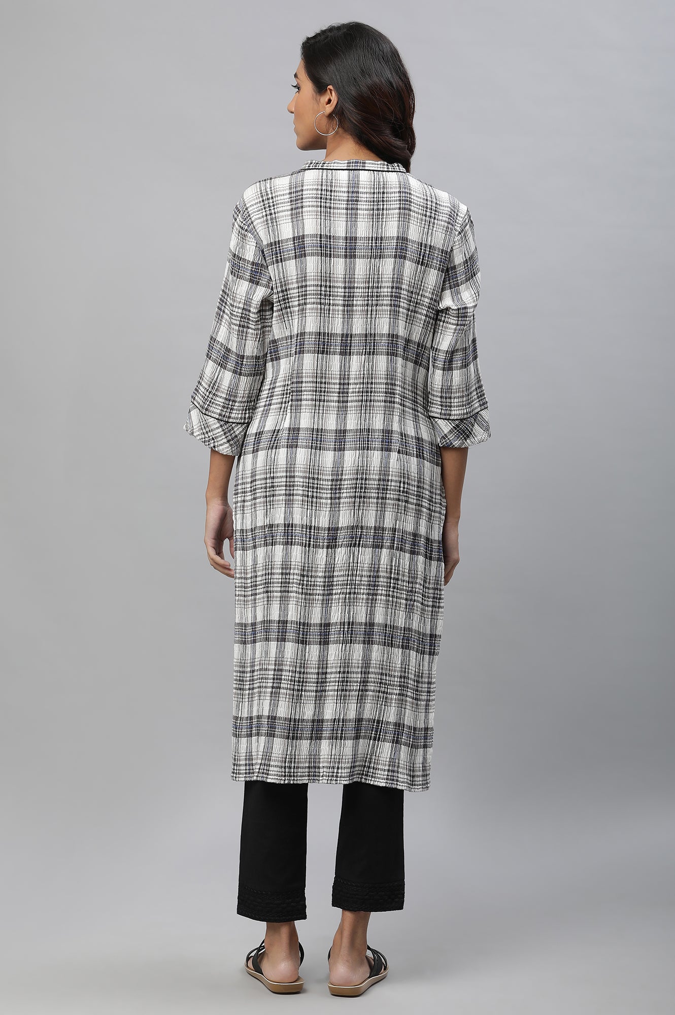 White &amp; Black Check Printed Casual Kurta