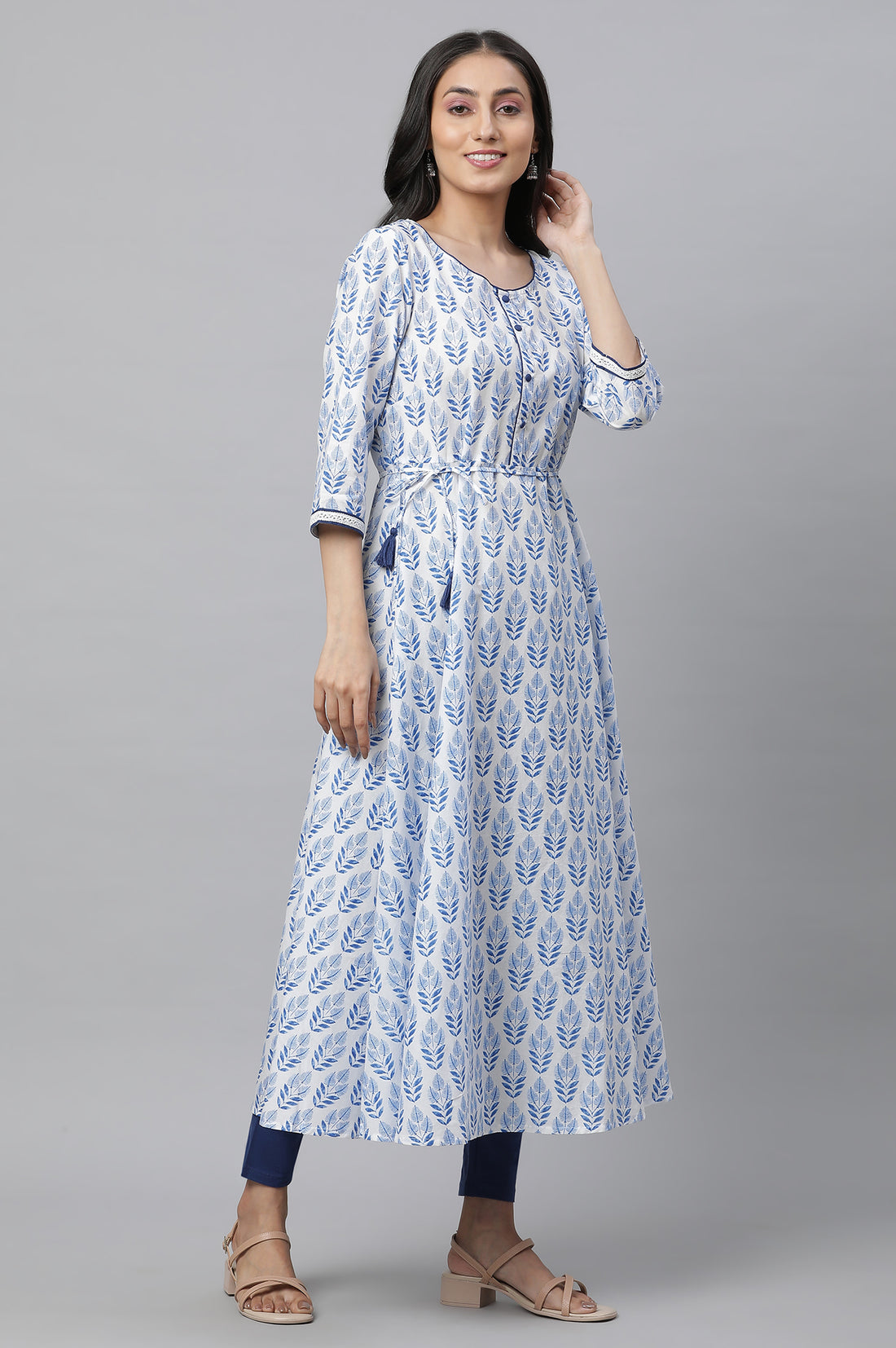 White Floral Lace Trim Flared Cotton Kurta