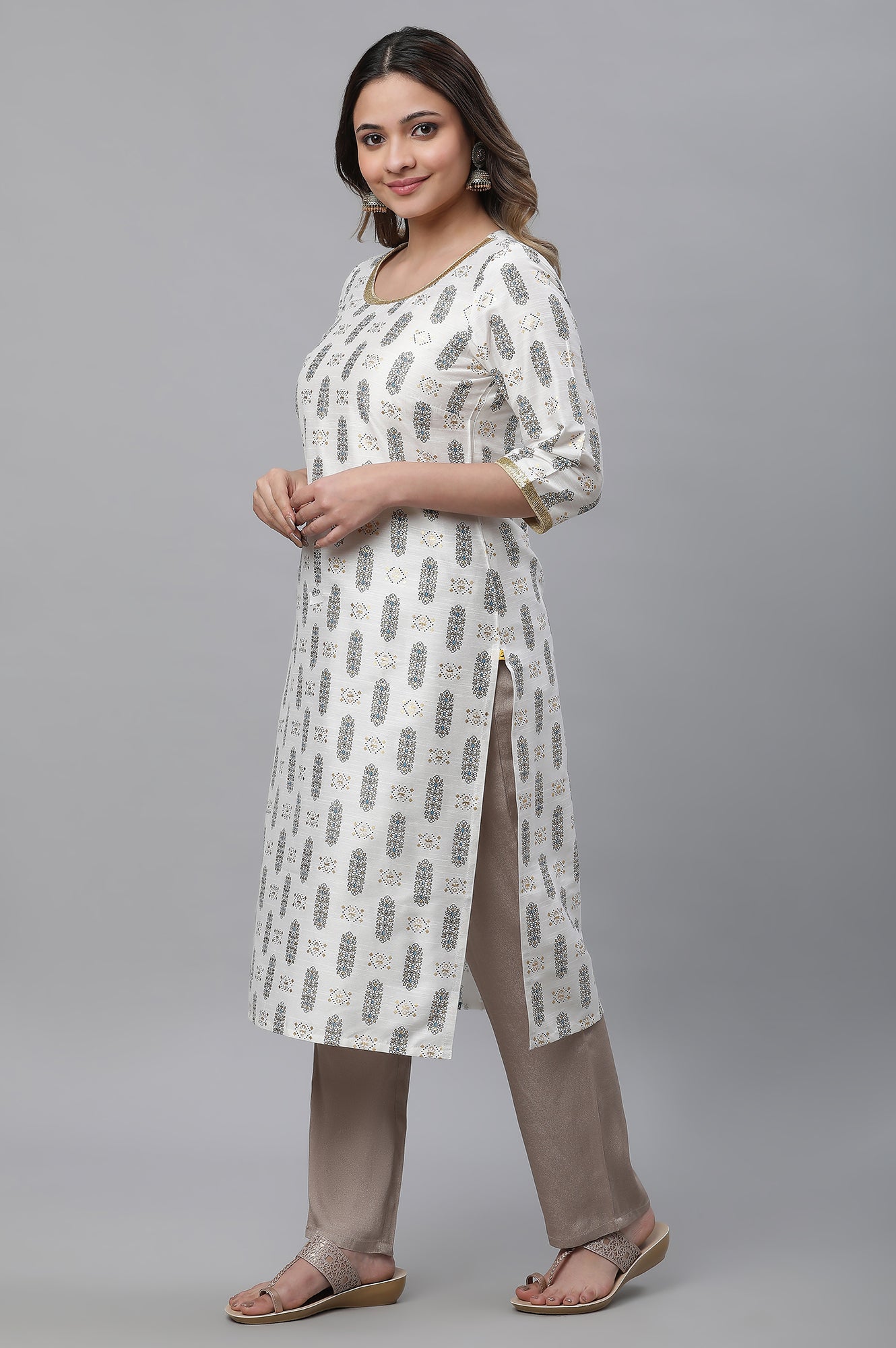 White Geometric Printed Kurta with Sequin Detailing