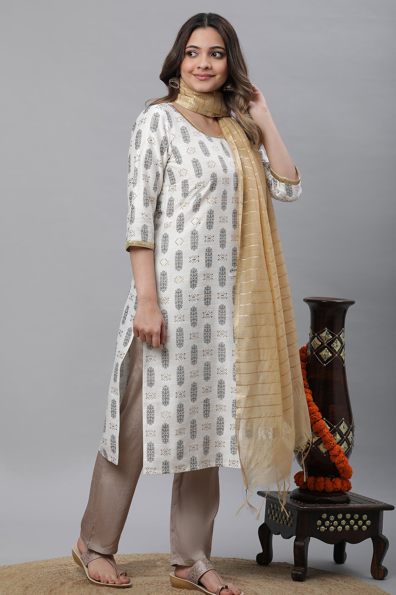 White Geometric Printed Kurta with Sequin Detailing