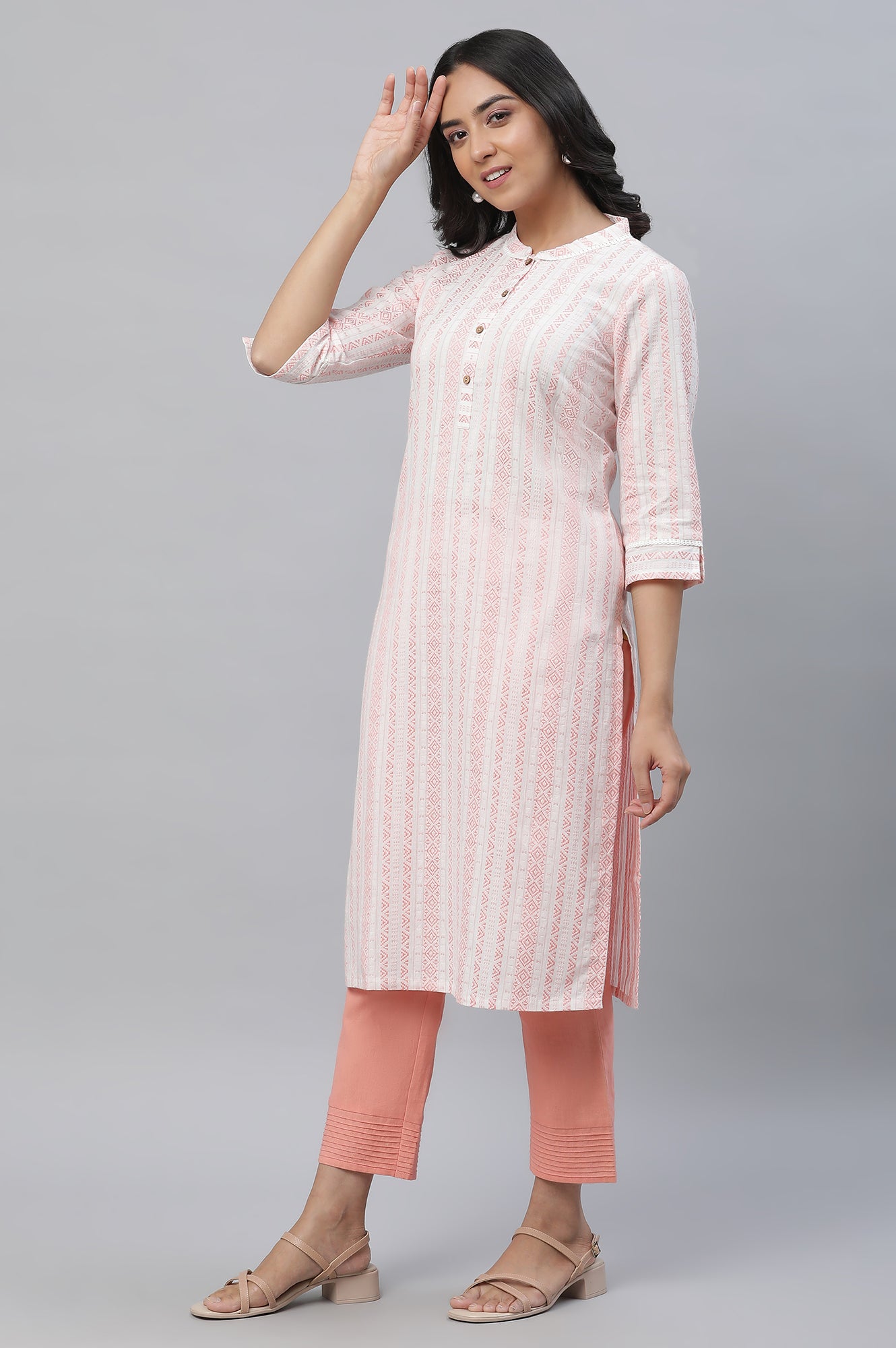 Three Quarter Sleeves Kurta