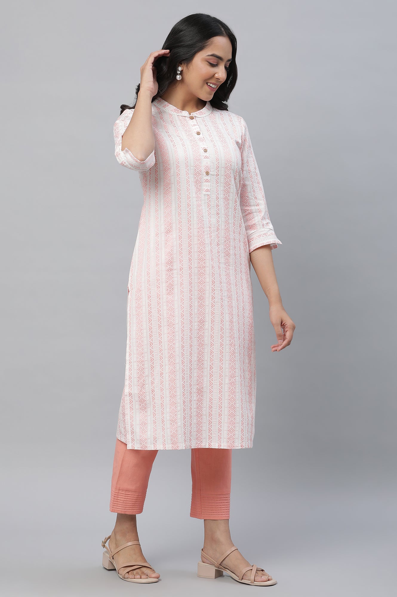 Three Quarter Sleeves Kurta