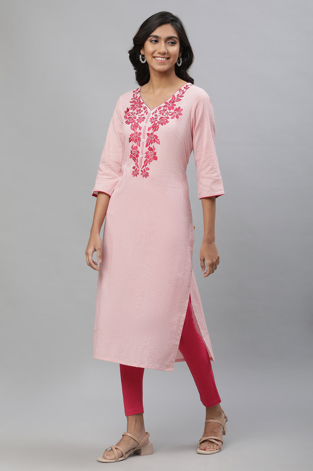 Pink Embroidered Textured Cotton Kurta