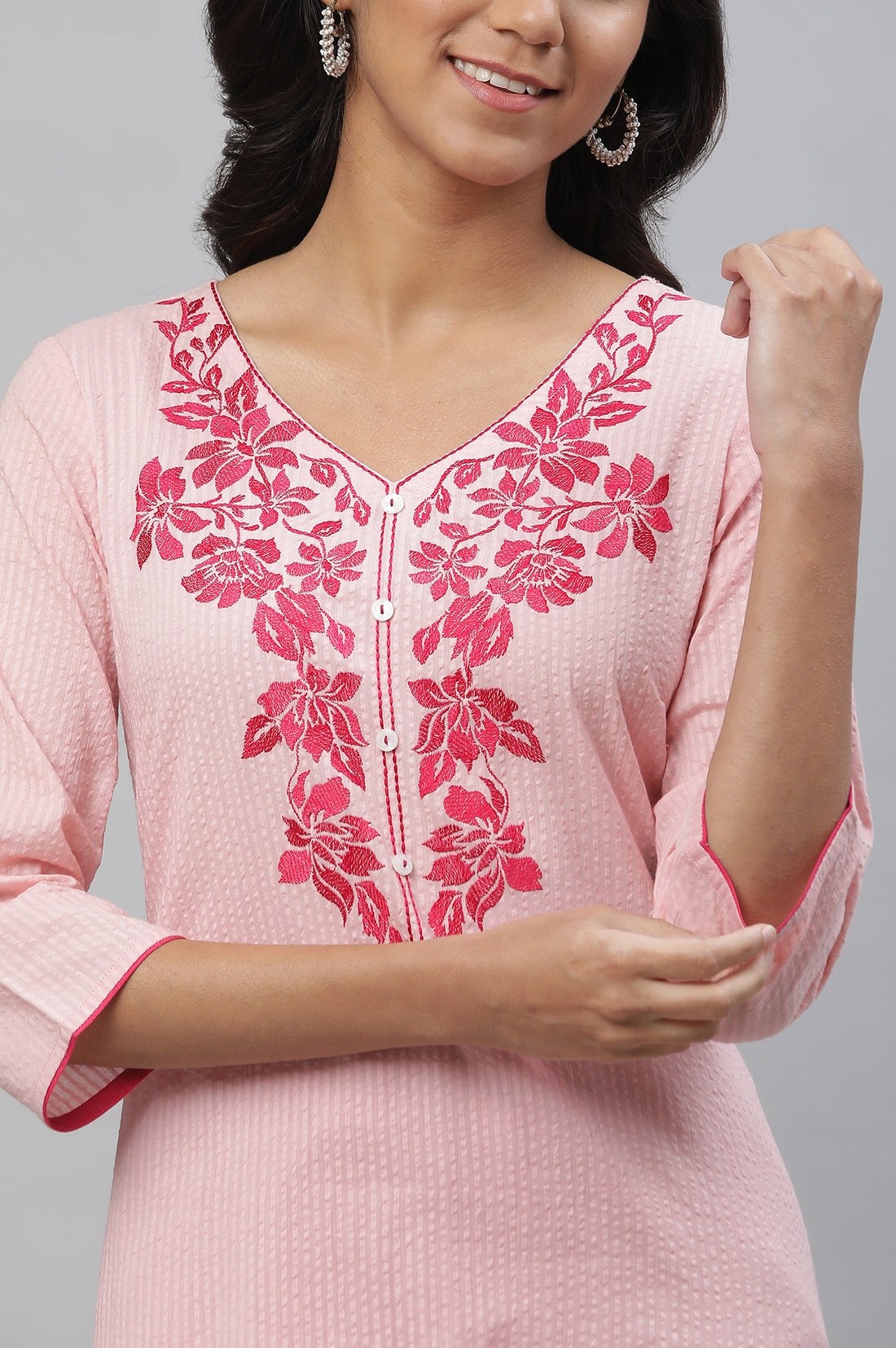 Pink Embroidered Textured Cotton Kurta