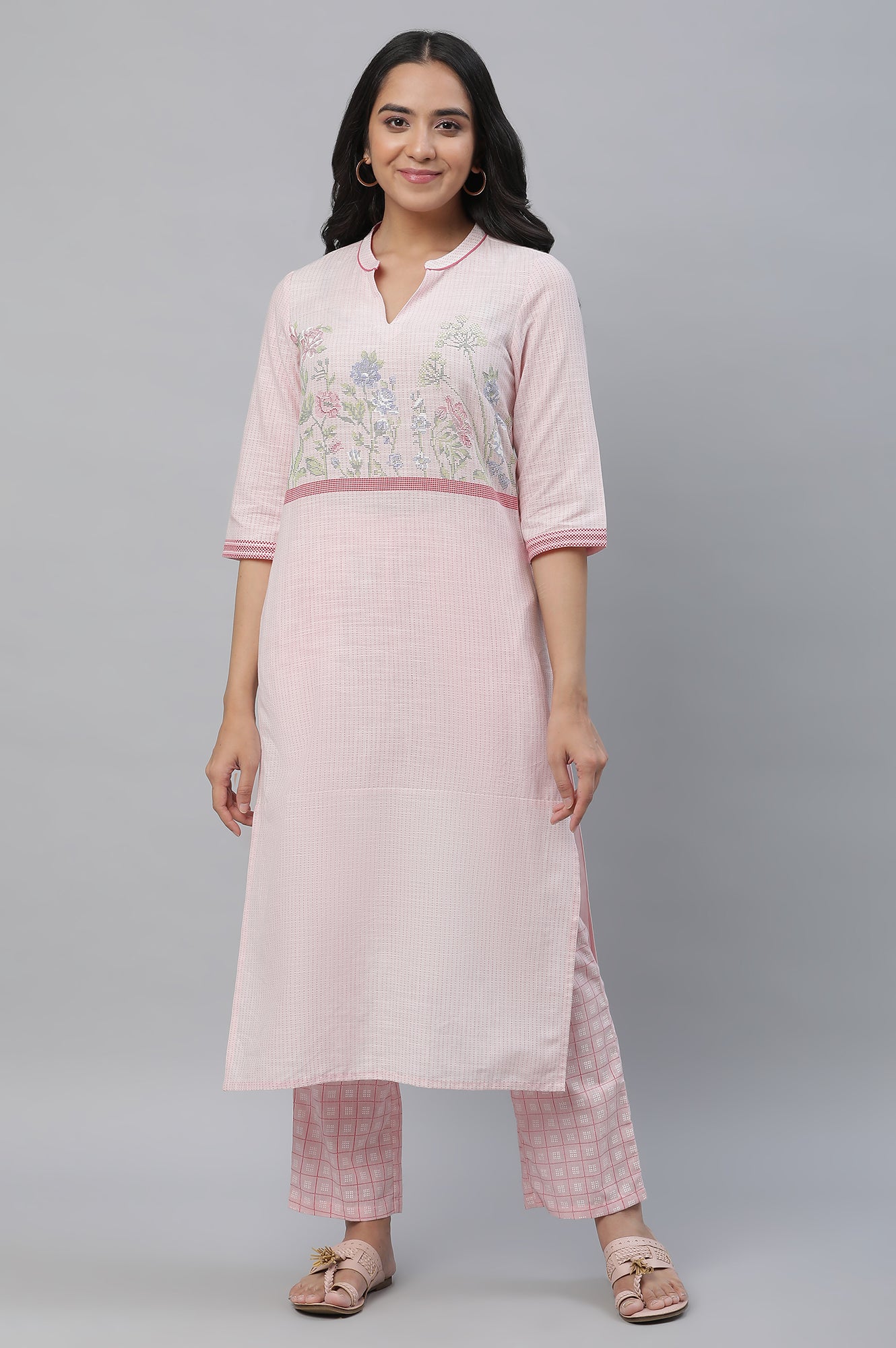 Pink Floral Printed Casual Kurta