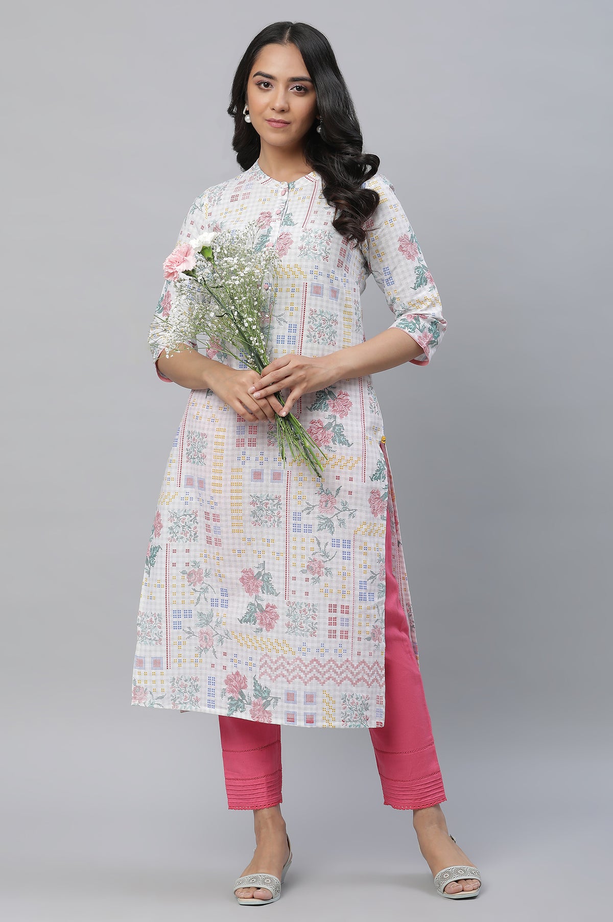 White Floral Printed Cotton Blend Kurta - XS