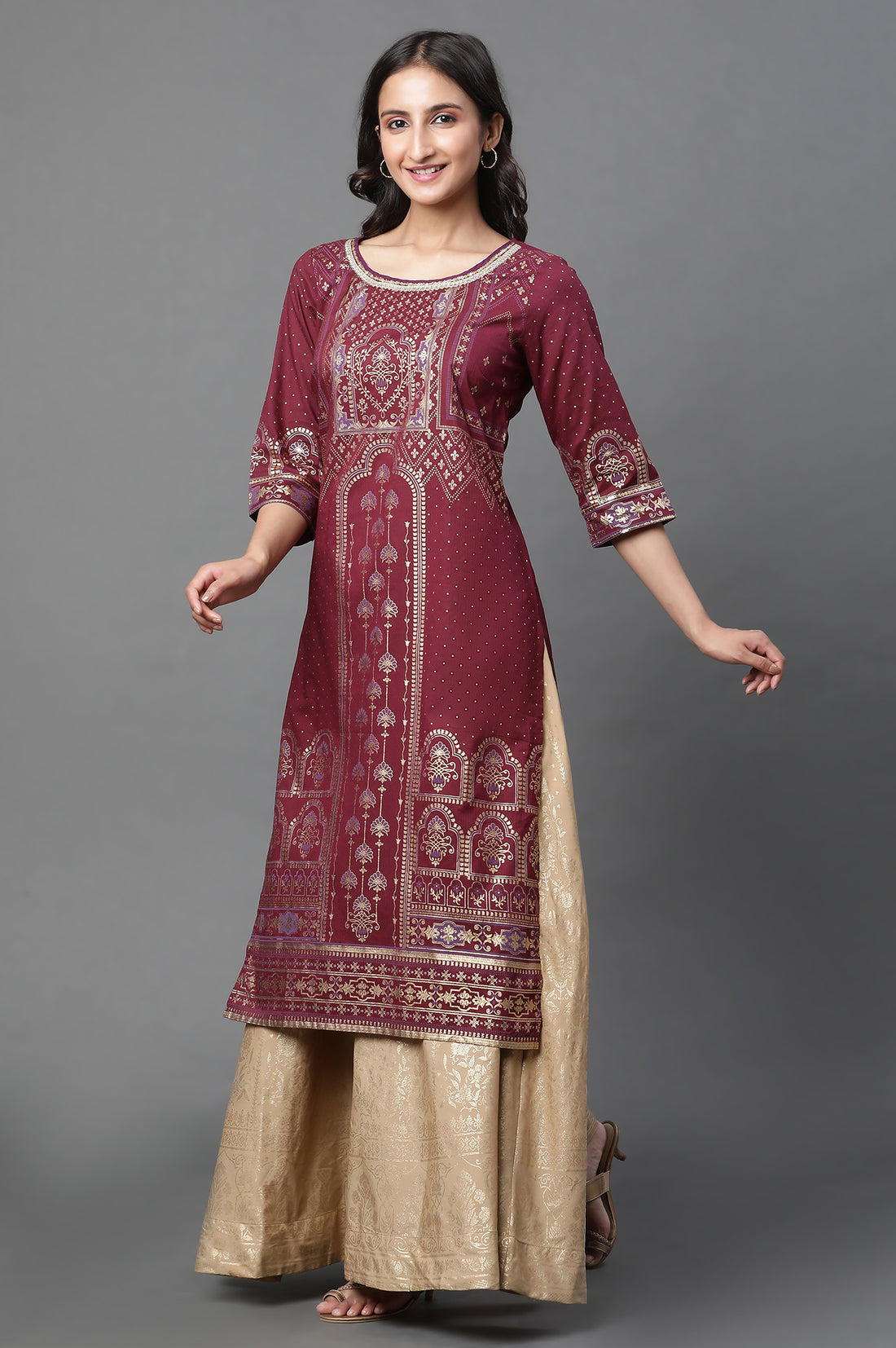 Maroon Printed Foil Print Sequined Straight Cotton Kurta