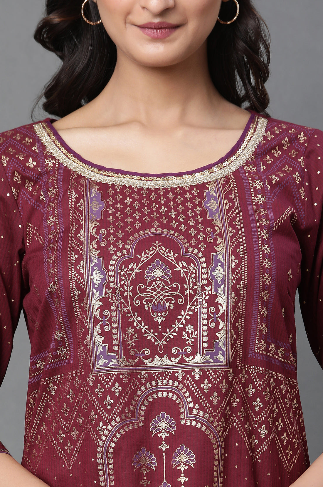 Maroon Printed Foil Print Sequined Straight Cotton Kurta