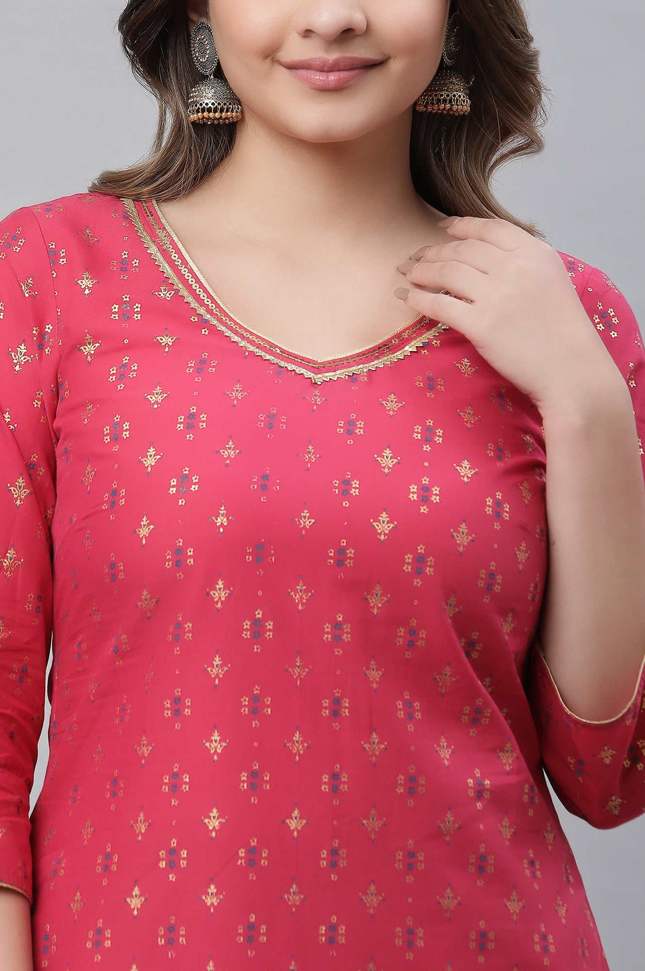 Hot Pink Embellished Kurta