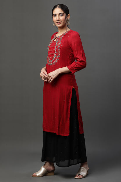 Red Metallic Embroidered Ethnic Kurta