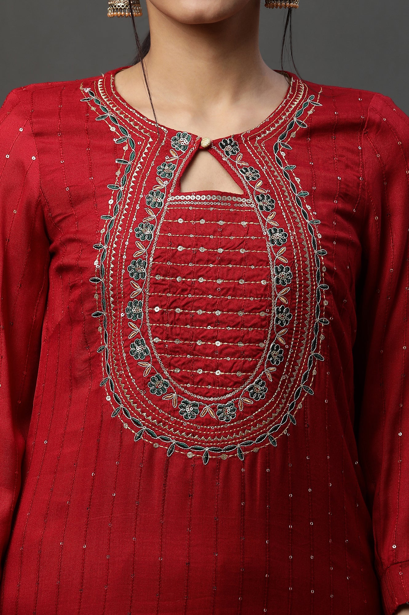 Red Metallic Embroidered Ethnic Kurta