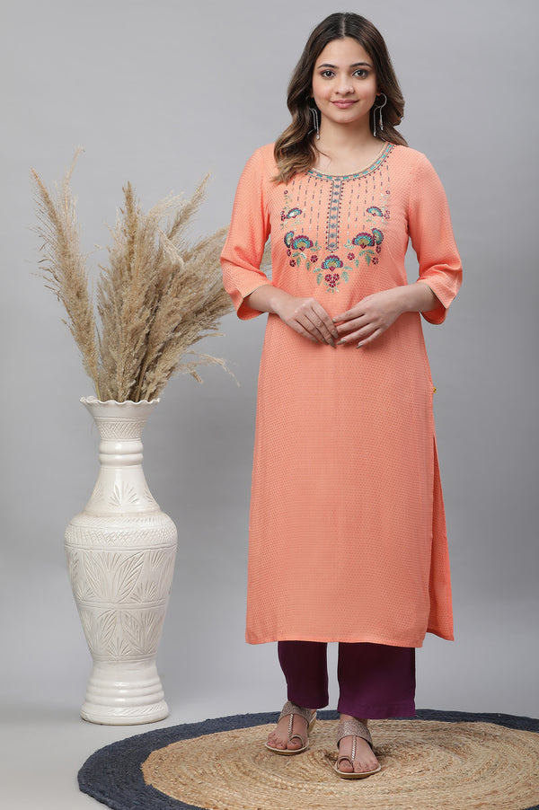 Elleven Women's Peach Embroidered Straight Kurta