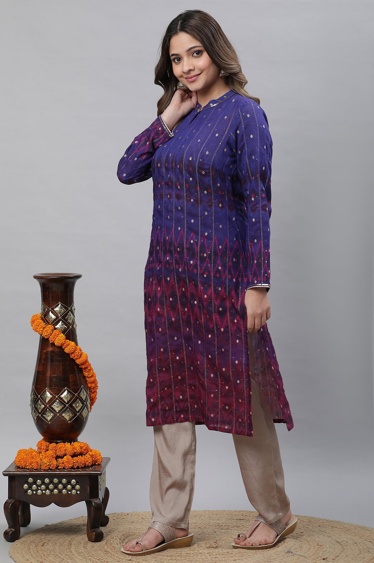 Blue Ombre Ikkat Printed Embellished Kurta - XS