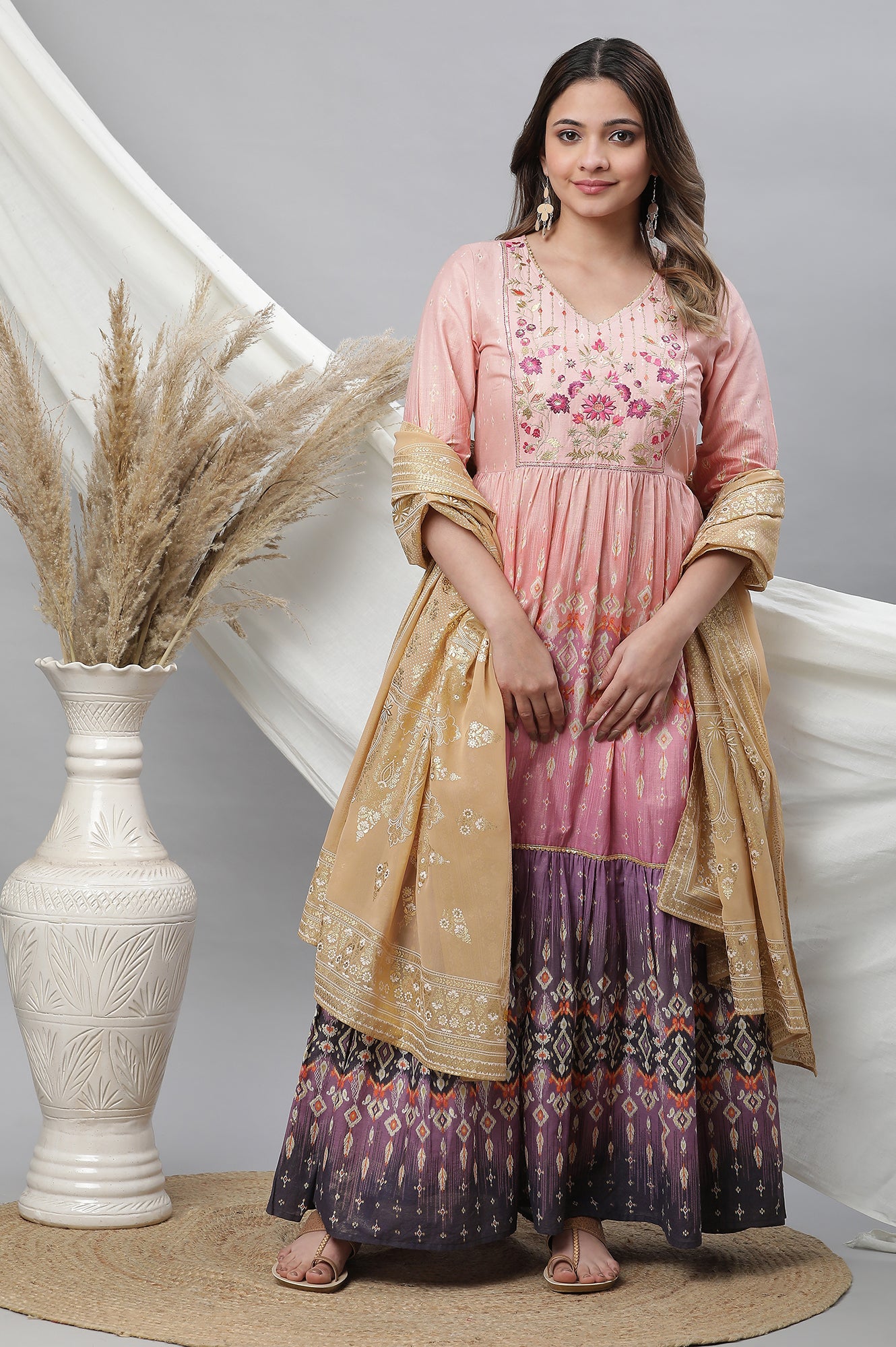 Peach Ombre Tiered Zari Embroidered Festive Kurta