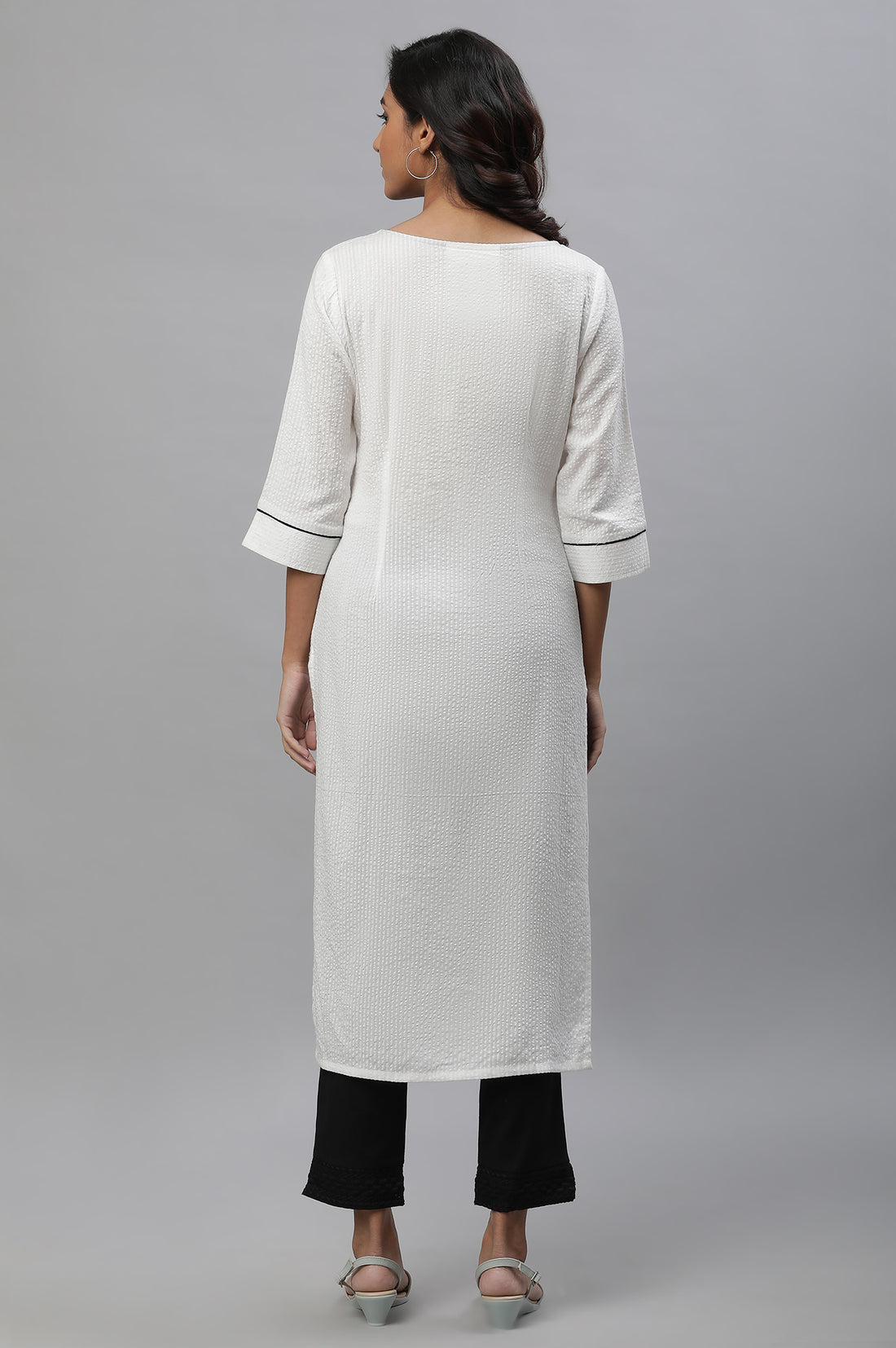 White Embroidered Textured Cotton Kurta