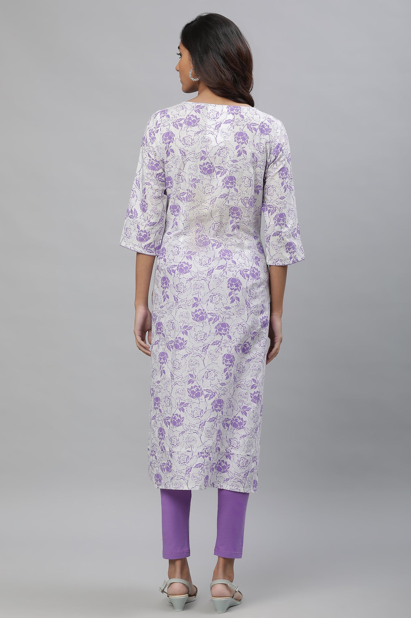 White &amp; Purple Floral Printed Kurta