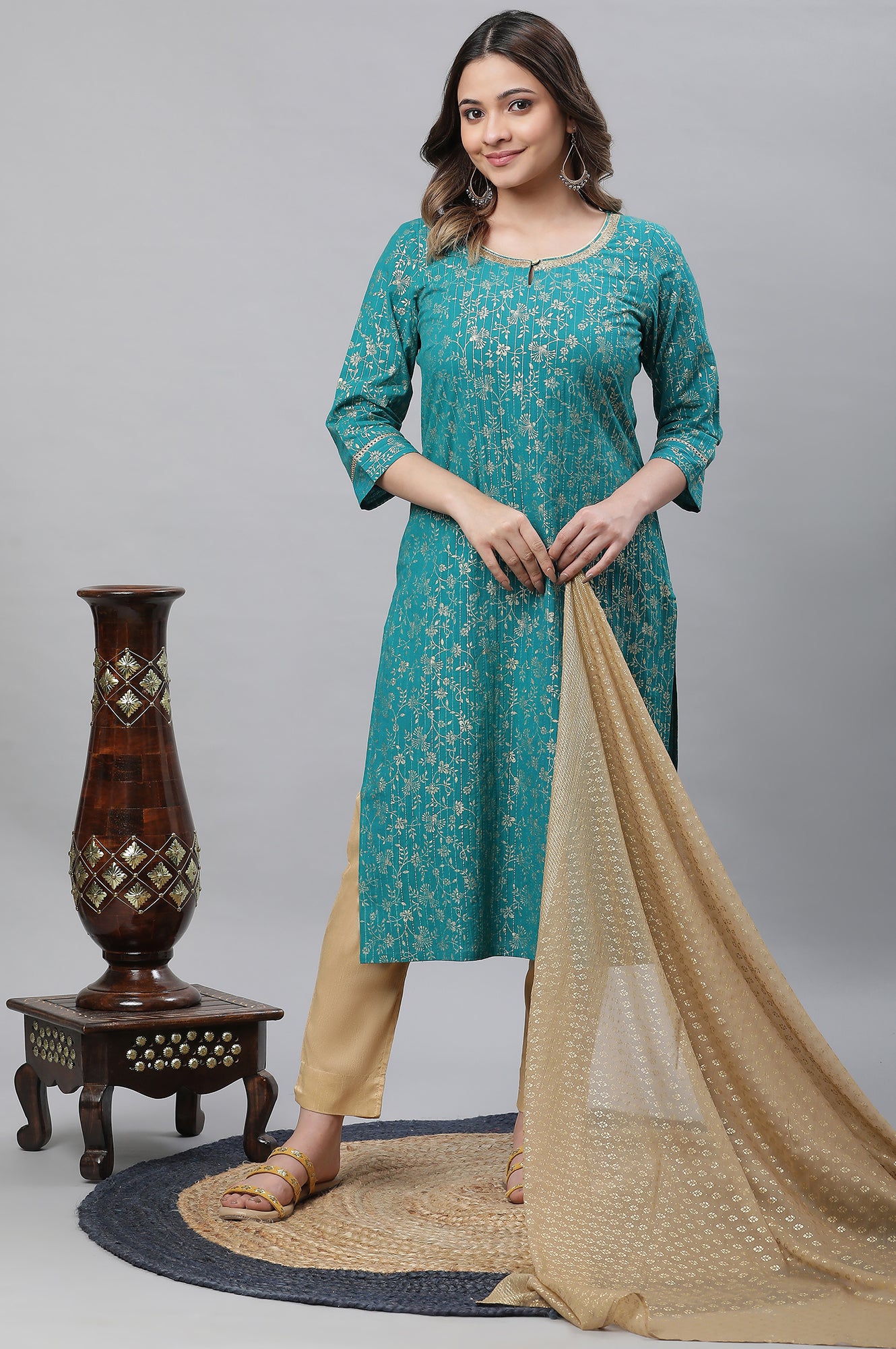 Green Foil Printed Festive Kurta with Sequin Lace