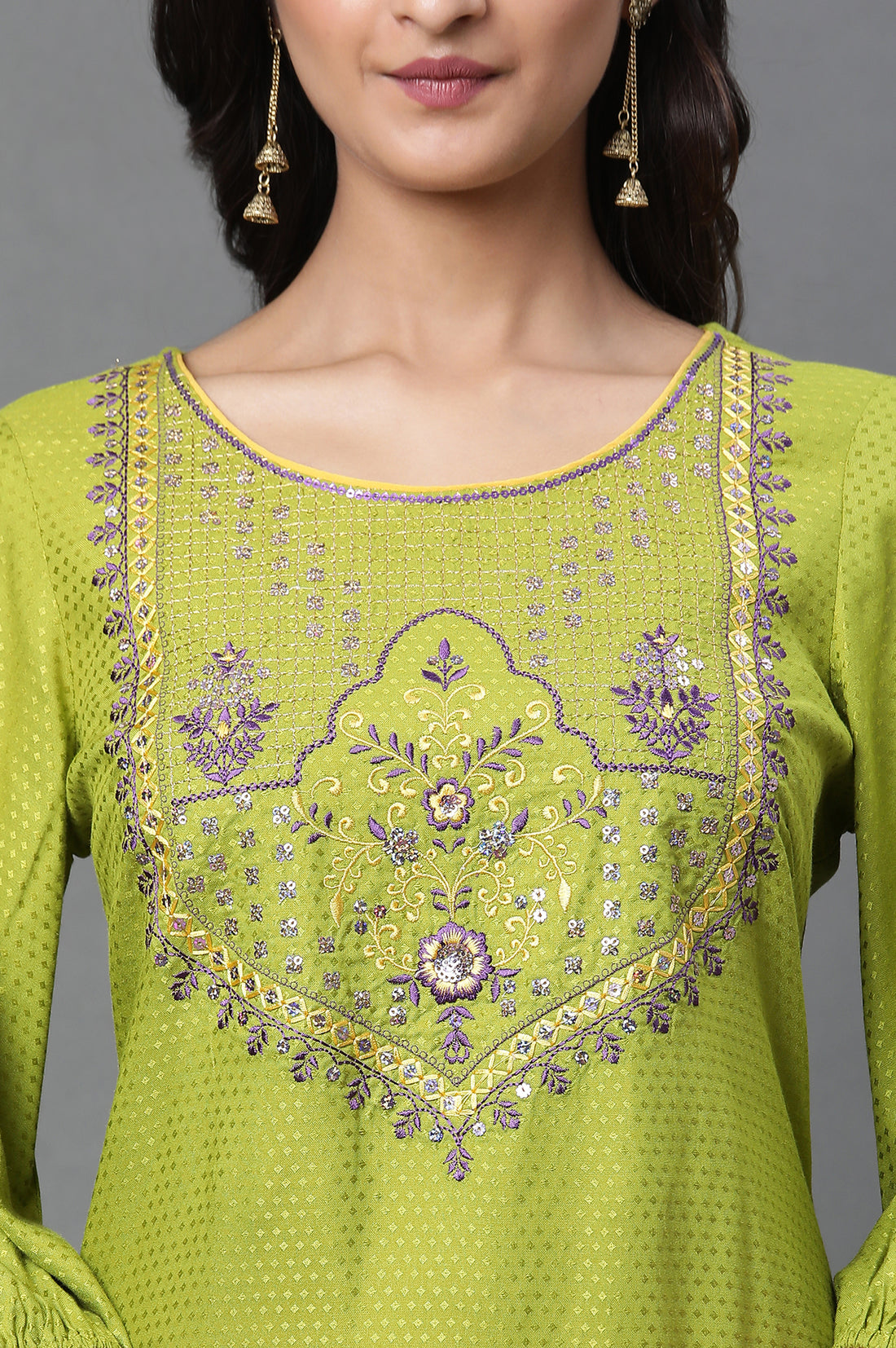 Green Geometric Print Zari Embroidered Straight Rayon Kurta
