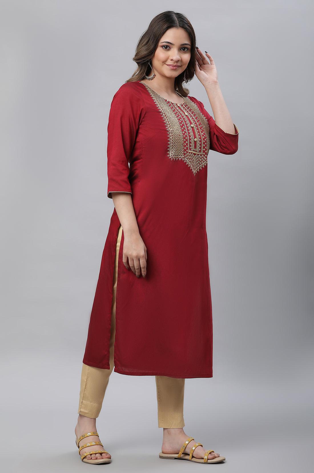 Red Embroidered Zari Work Straight Woven Kurta