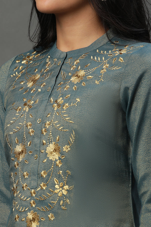 Green Embroidered Straight Kurta