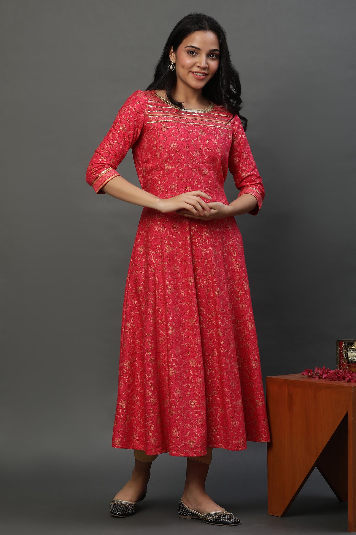Pink A-libe Floral Printed Embellished Kurta - XS