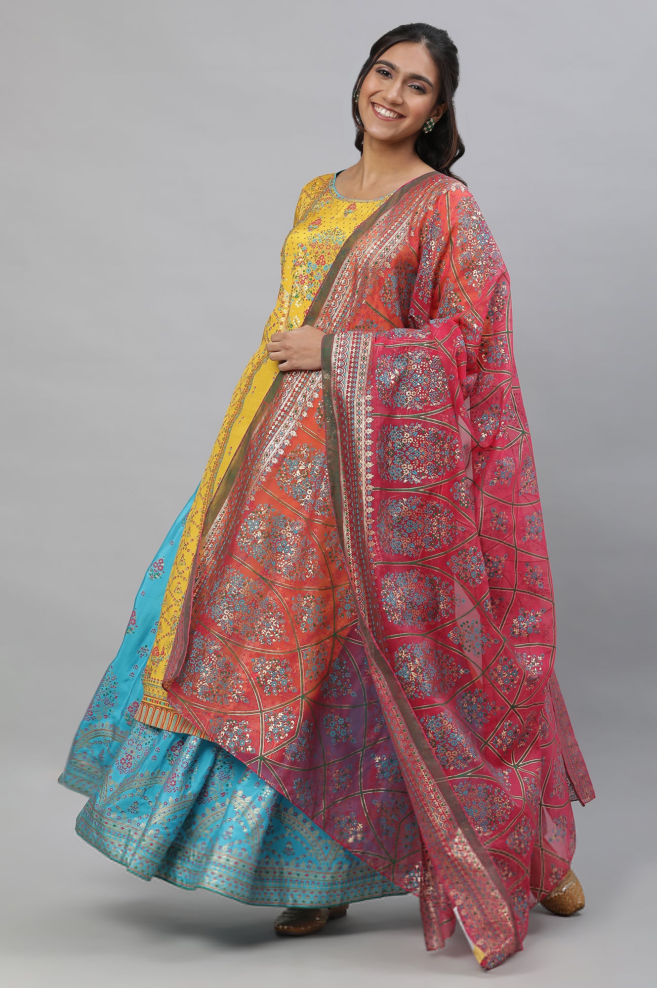 Pink Floral Zari Print Chiffon Dupatta