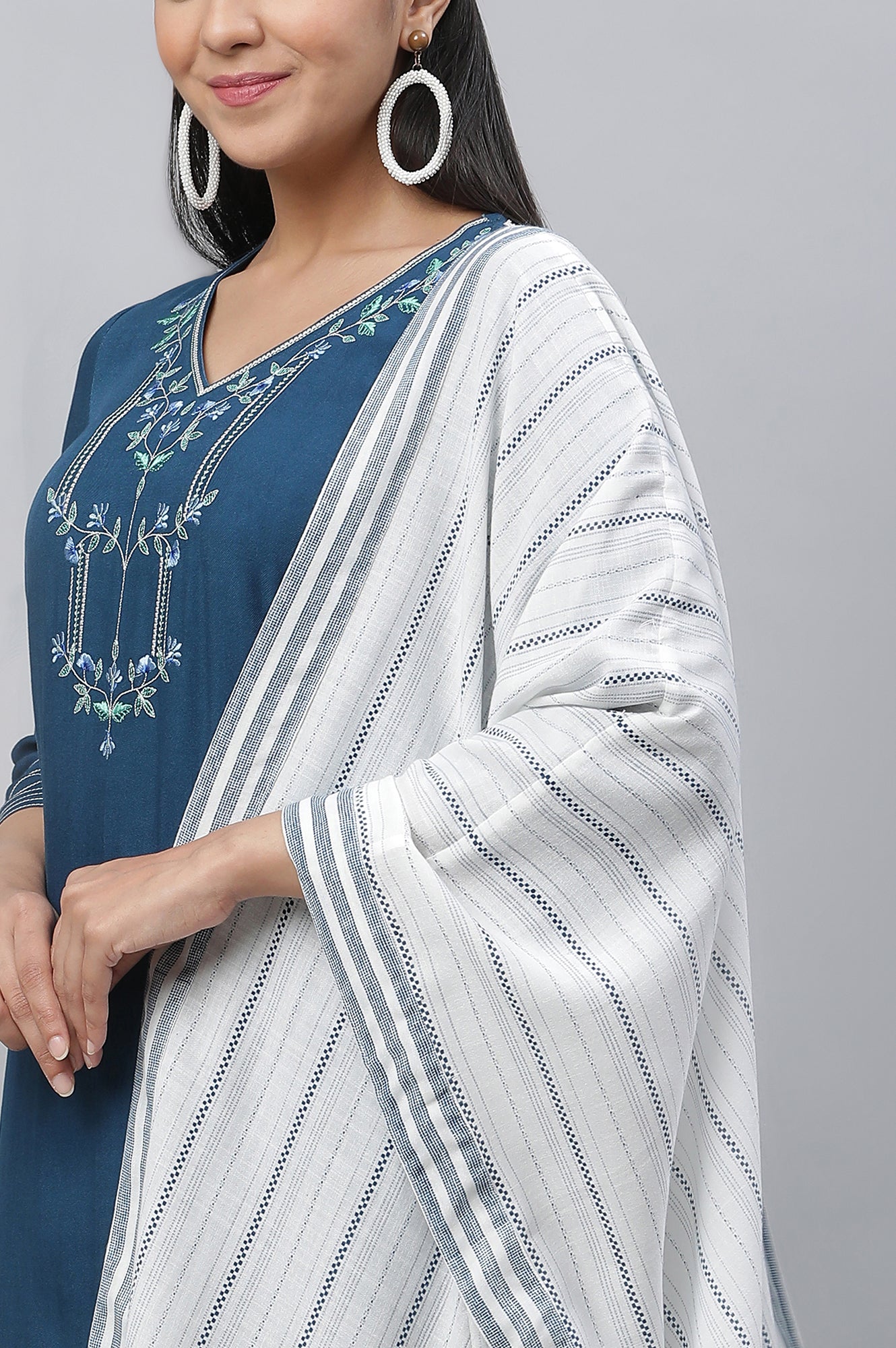 White Cotton Mulmul Stole with Blue Stripes