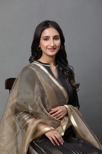 Gold Solid Yarn-Dyed Tassel Rectangular Zari Dupatta