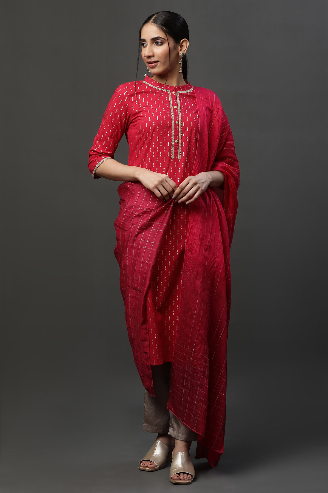Red Ombre Zari Sequined Dupatta