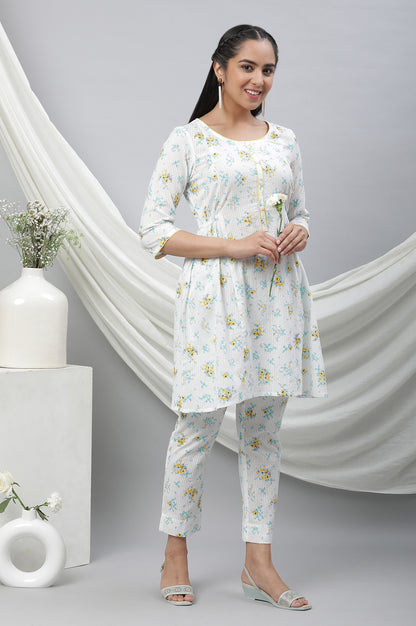 White Seer Sucker Kurta &amp; Pants Co-ord Set