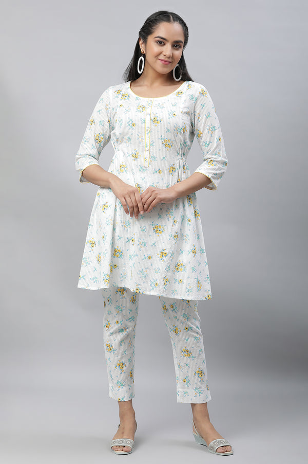 White Textured Cotton Kurta and Pants Co-ord Set