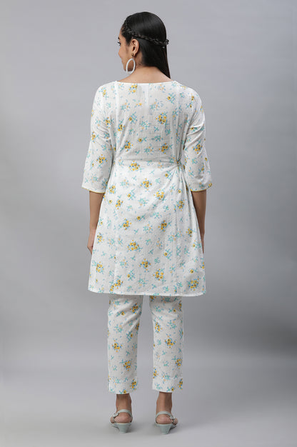 White Seer Sucker Kurta &amp; Pants Co-ord Set