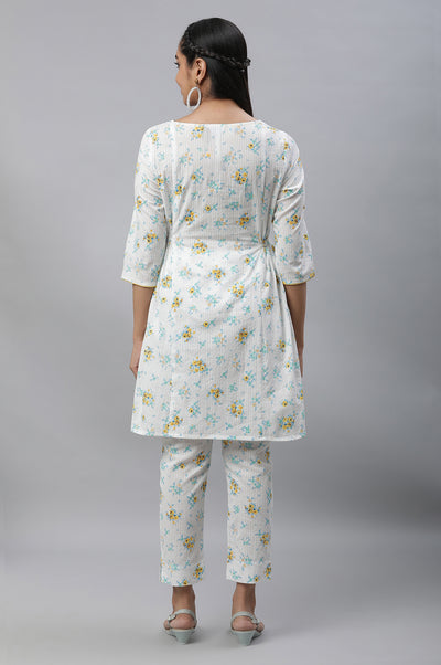 White Seer Sucker Kurta & Pants Co-ord Set