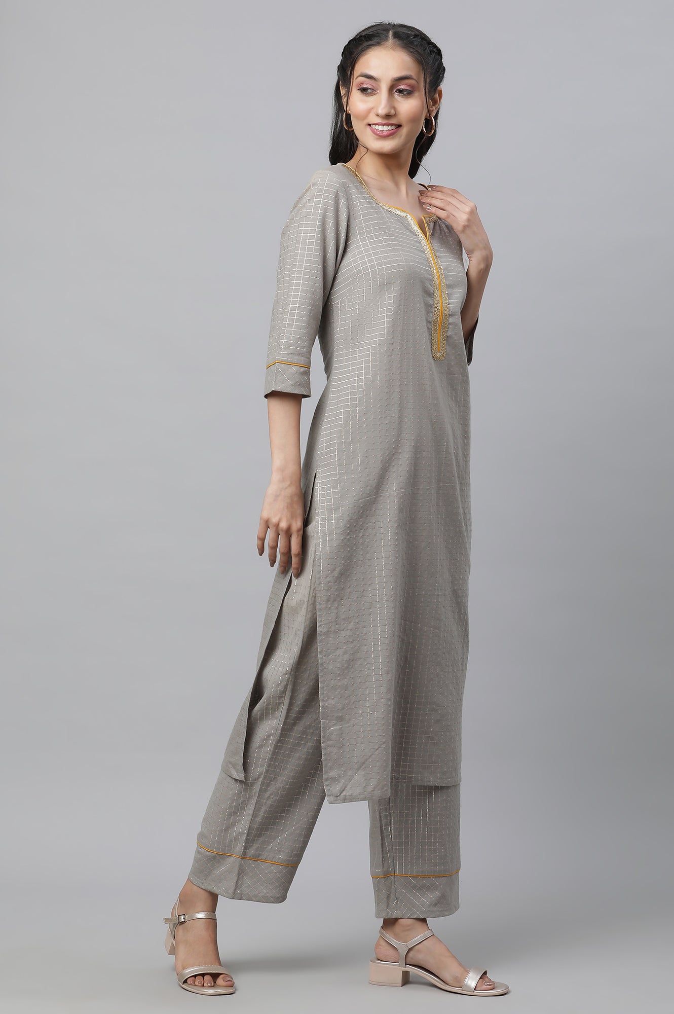 Grey Embellished Kurta, Pants &amp; Dupatta