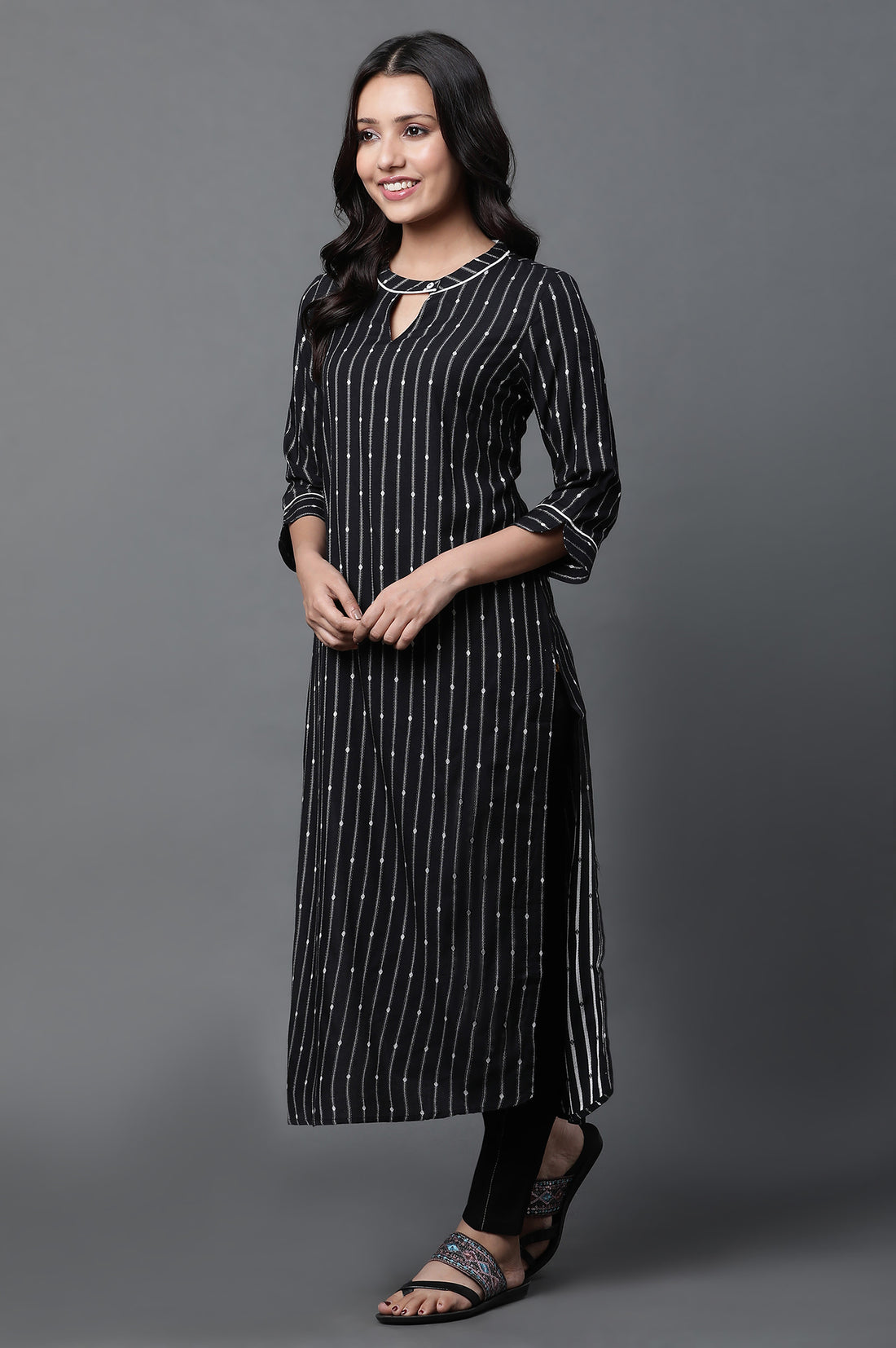 Black Yarn-Dyed Kurta and Jeggings Set