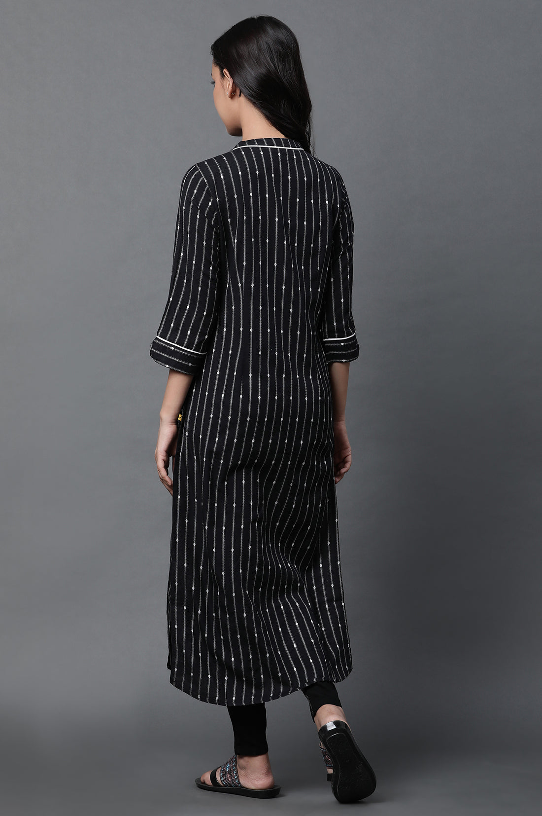 Black Yarn-Dyed Kurta and Jeggings Set