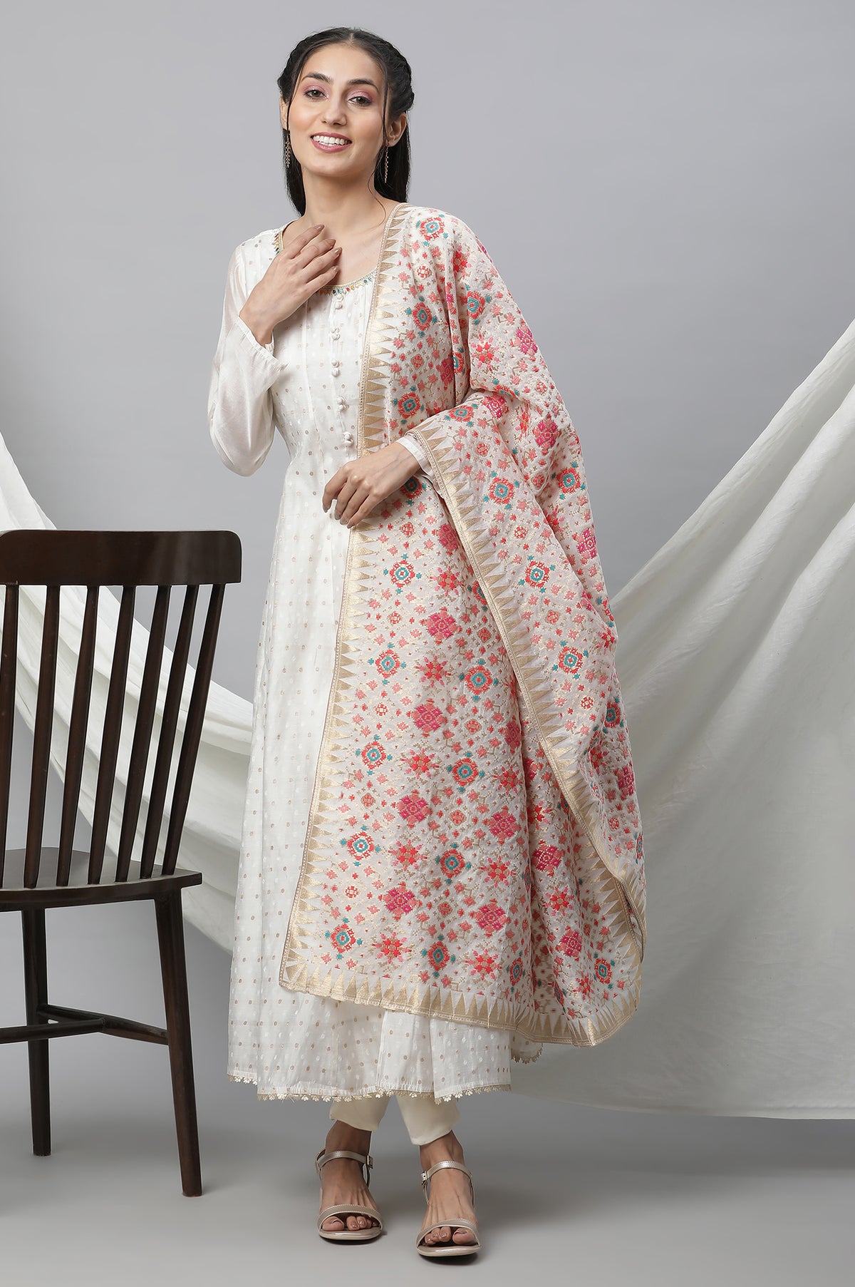 Off-Whote Embellished Flared Kurta, Tights and Jaquard Dupatta - S