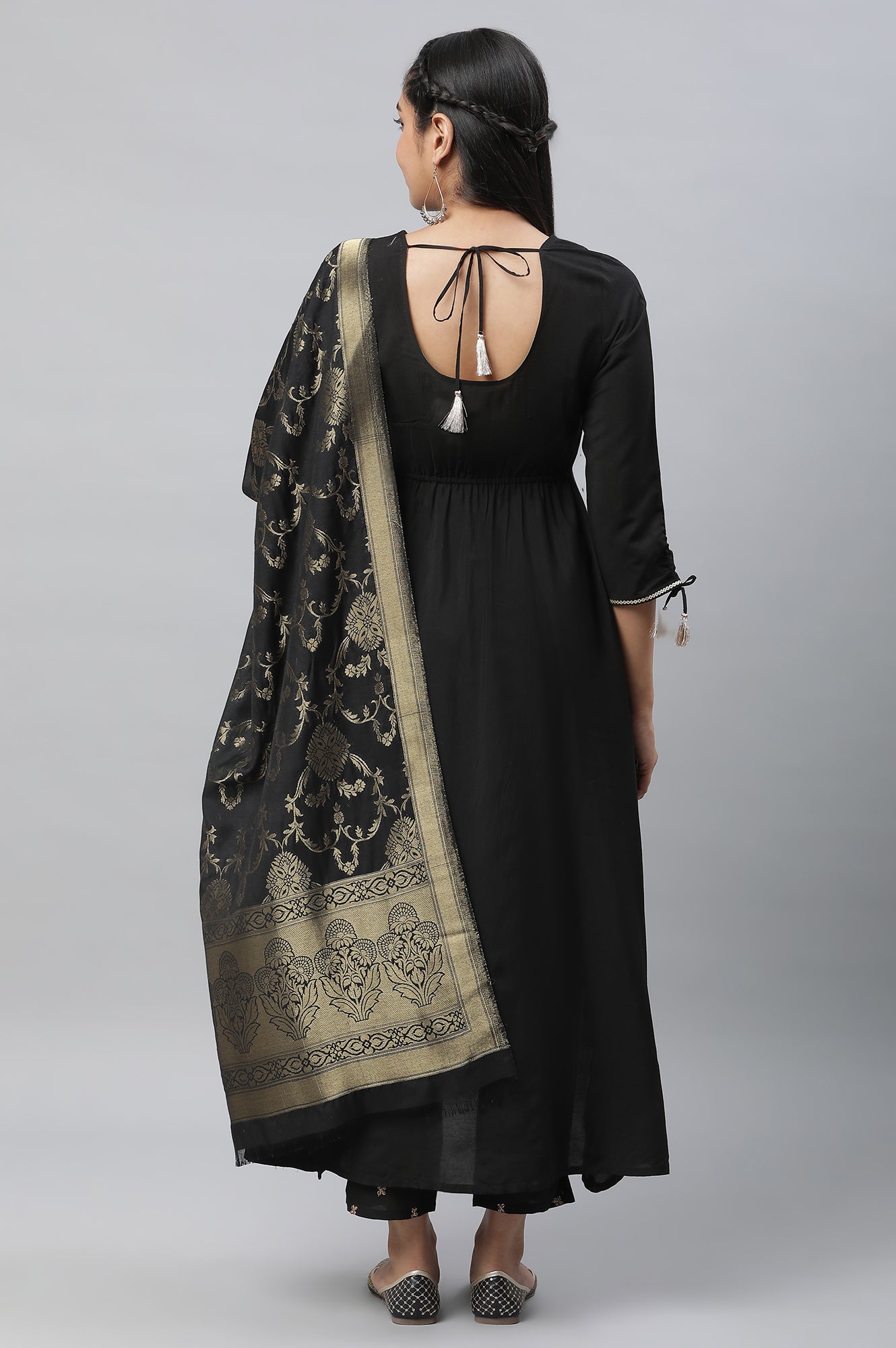 Black Zari Embellished Black Kurta, Pants &amp; Dupatta Set