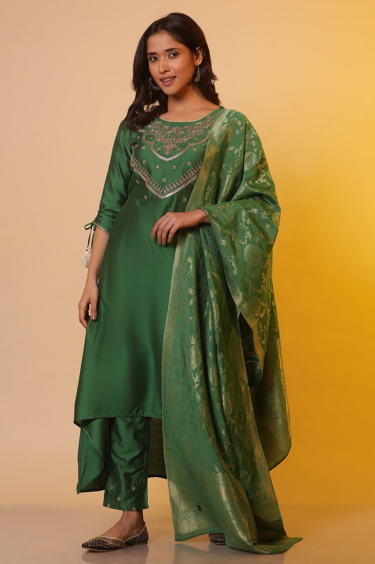 Green Zari Embroidered Festive Kurta Trousers and Dupatta Set - S