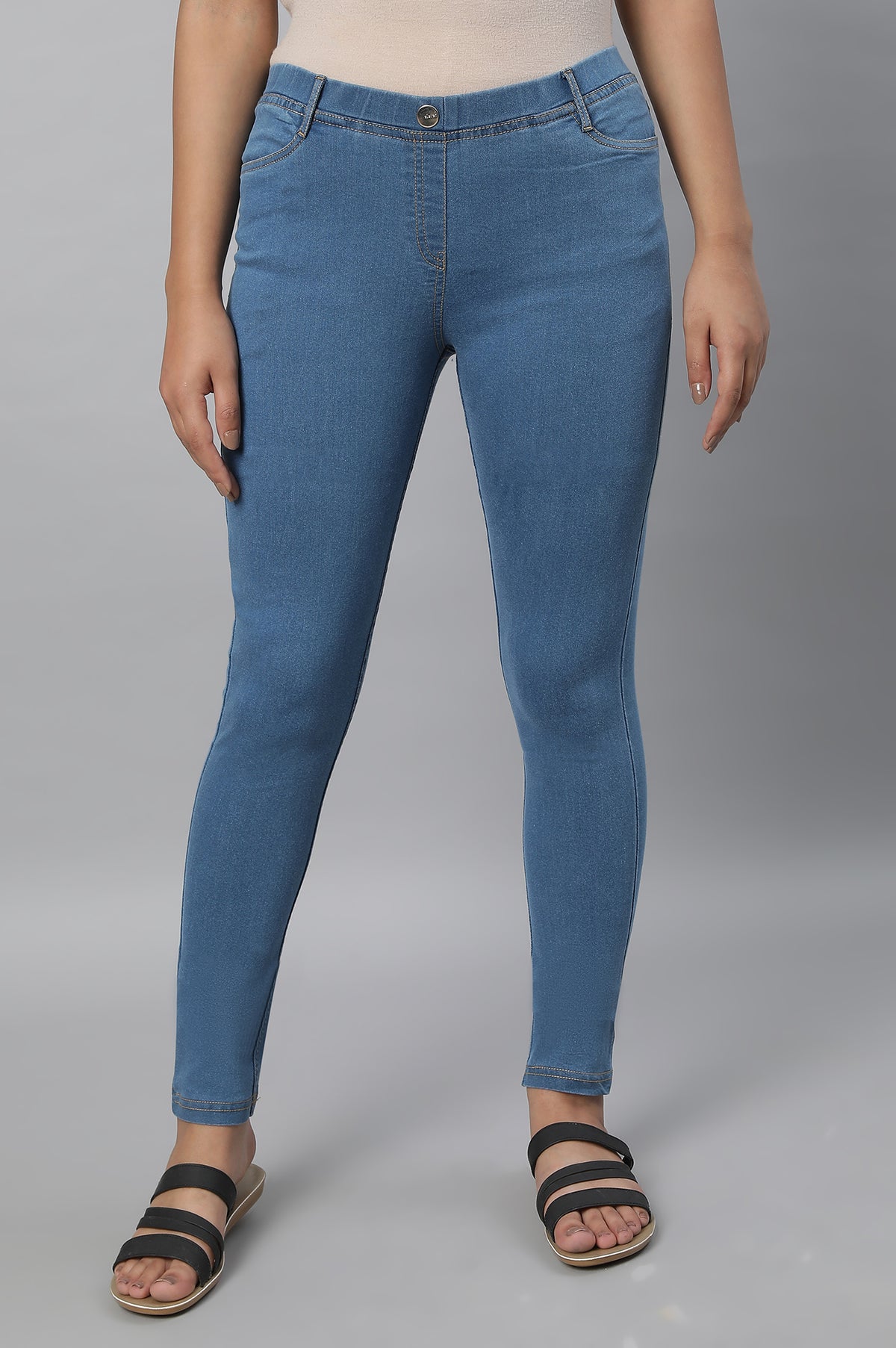Elleven Women's Ice Blue Solid Skinny-fit Denim Jeggings with Slip-On Closure - S
