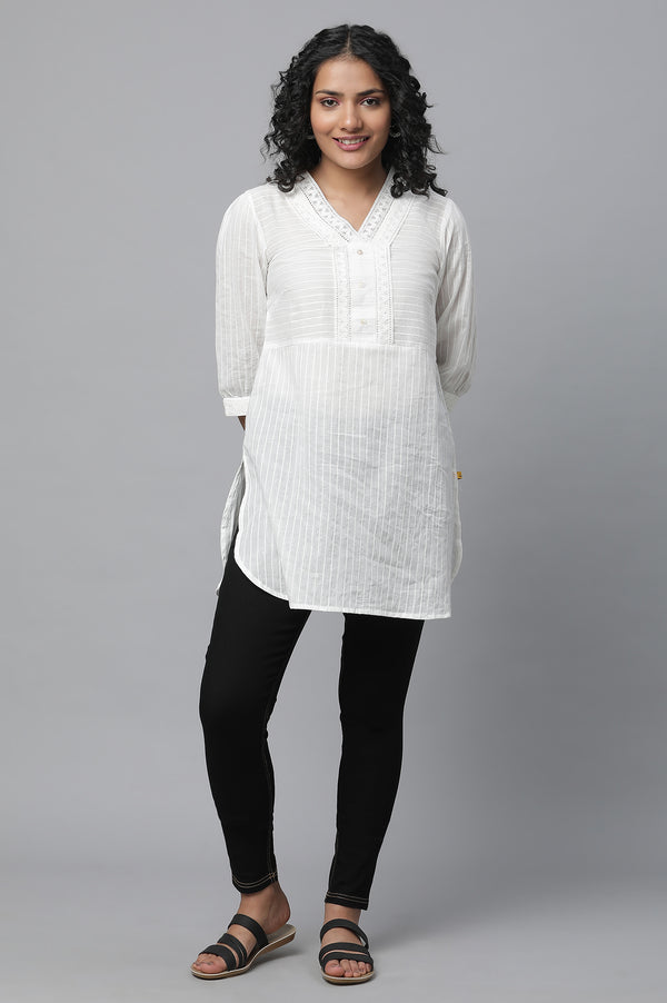 Black Solid Skinny Fit Denim Jeggings With Elasticated Waist