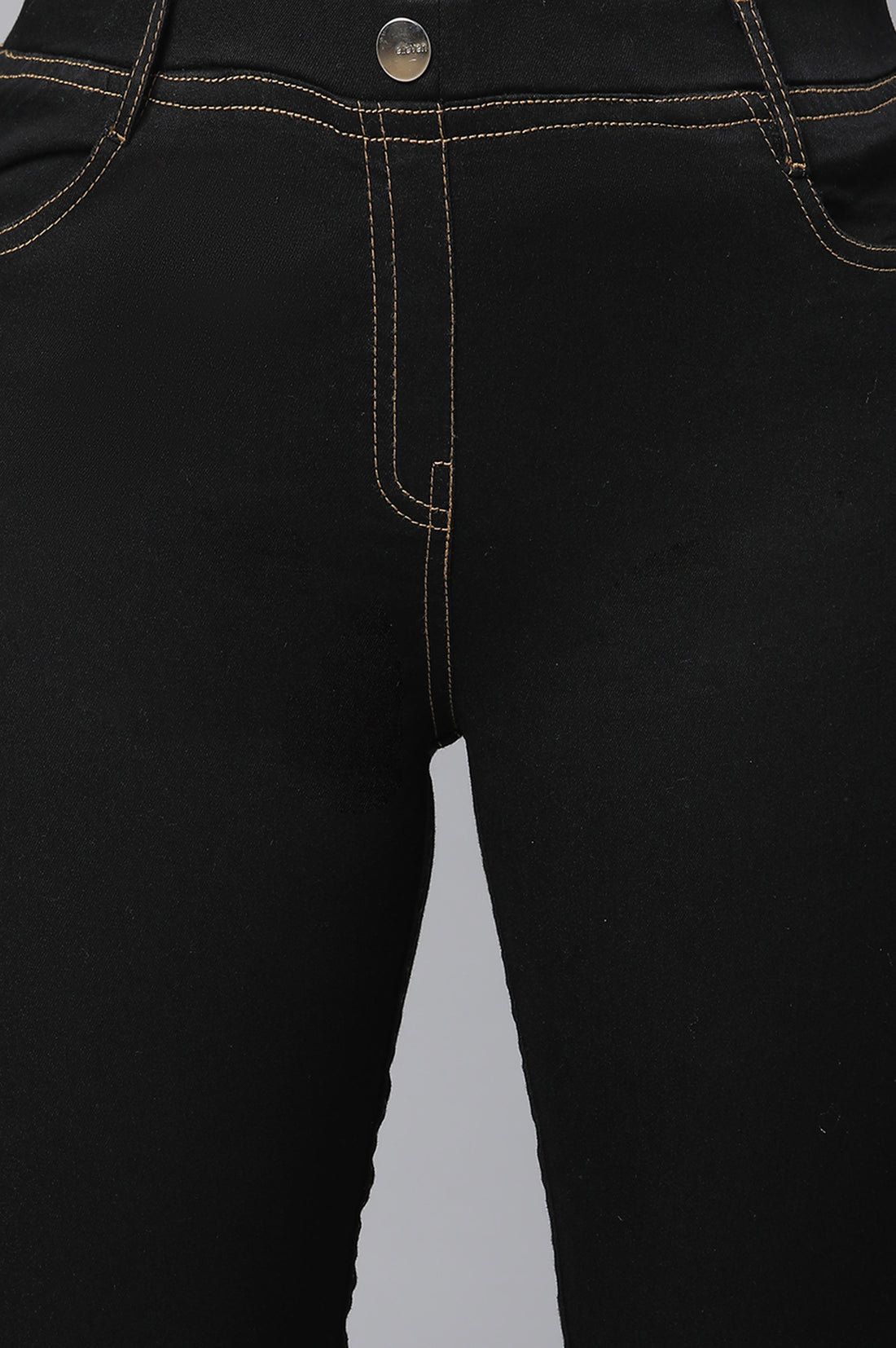 Black Solid Skinny Fit Denim Jeggings With Elasticated Waist